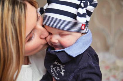 enfant et sa mère